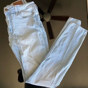 Hollister jeans